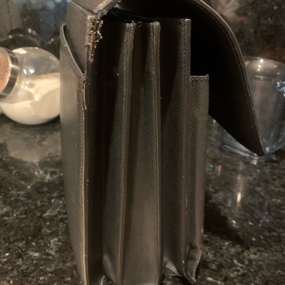 Luis Vuitton men briefcase - Picture 10 of 12